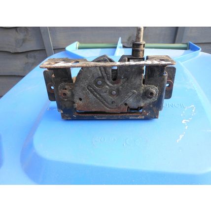 2009 2010 Ford Transit mk7 Bonnet Lock with horse shoe key