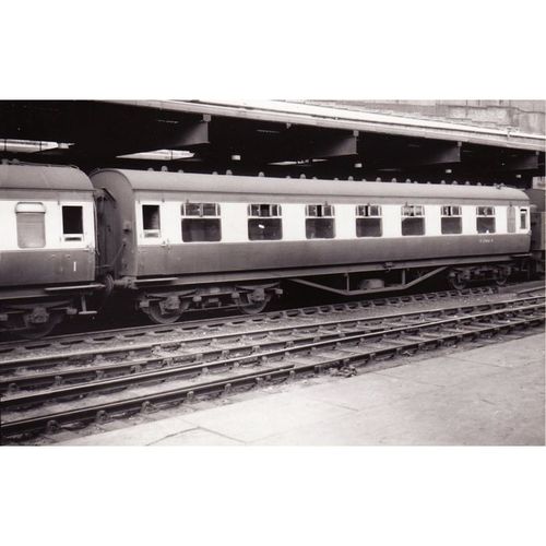 Railway Carriage Photo LMS Vestibule 3rd M27446M Coach Birmingham New St 1956