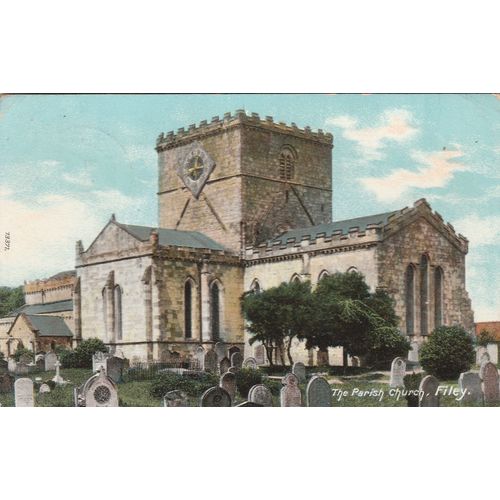 The Parish Church Filey Yorkshire Postcard (YKS77129)