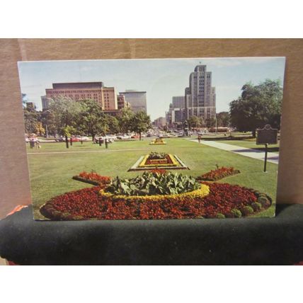 UNIVERSITY AVENUE, , TORONTO, CANADA used postcard 1970 pm =