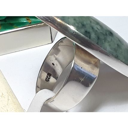 Estate Large elongated Oval Green/White Agate Sterling Silver Bezel Ring #18703
