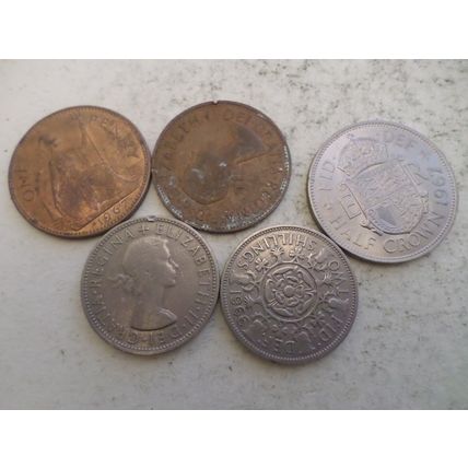 UK / GB - 25 different coins - mixed dates and mixed values #16