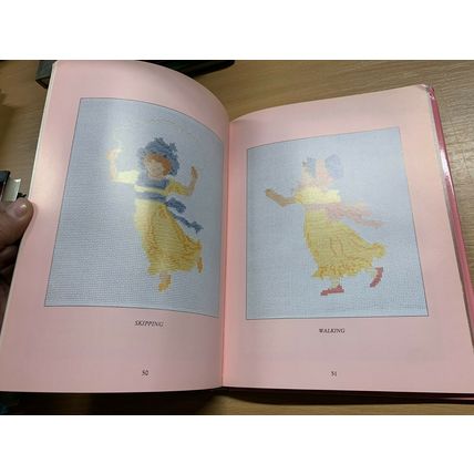 1989 "KATE GREENAWAY CROSS STITCH DESIGNS" JULIE HASLER LARGE HARDBACK BOOK (P4)
