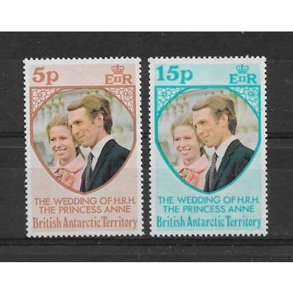 BAT.1972 Royal Silver Wedding set of 2.Unmounted Mint.Dec21