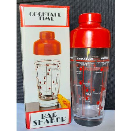 UNUSED ** ITALIAN - COCKTAIL SHAKER - with 10 x COCKTAIL RECIPES - ORIGINAL BOX