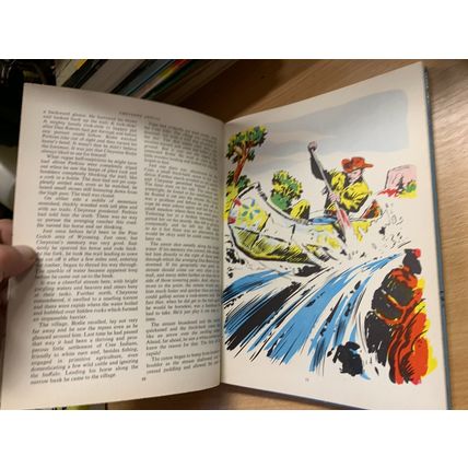 1961 CHEYENNE VINTAGE ILLUSTRATED COWBOYS WESTERN ANNUAL BOOK (P4)