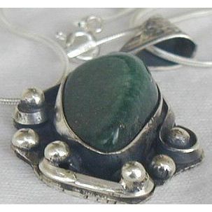 Green glass pendant PHM77