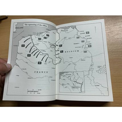 2017 JOSHUA LEVINE "DUNKIRK" WW2 HISTORY BEHIND THE MOVIE PAPERBACK BOOK (P3)