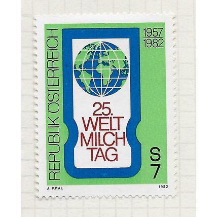 AUSTRIA 1982 25 YEARS MILCH DAY GLOBE WORLD EMBLEM USED NO PMK