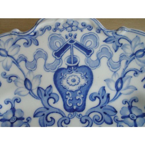 Blue & White Oriental Design Vintage Cake Plate