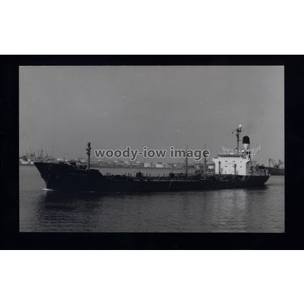 TA0719 - Esso Oil Tanker - Esso Tees - photograph