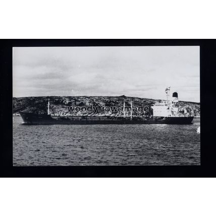 TA0720 - Esso Oil Tanker - Esso Tees - photograph