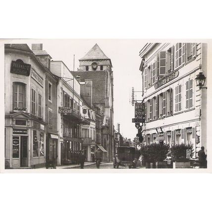 58 - COSNE COURS sur LOIRE - rue Saint Jacques