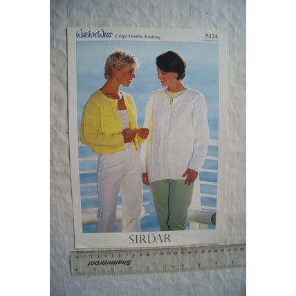 Vintage: Sirdar 5474 cardigans, DK. 30-40 inch, 76-102 cm