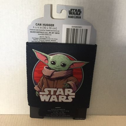 NEW Star Wars The Mandalorian Grogu Can Hugger