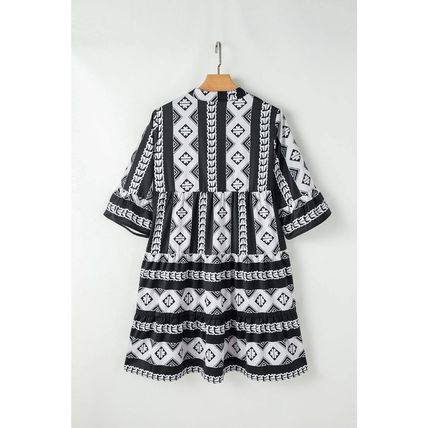 Black Geometric Print V Neck Ruffled Dress