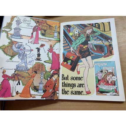 1976 "DIANA BOOK FOR GIRLS 1977" ANNUAL ILLUSTRATED HARDBACK BOOK (P3)