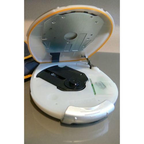 Philips activ personal portable cd compact disc player act7382