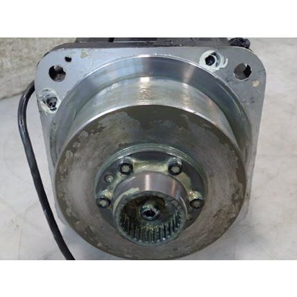 YASKAWA SGMGH-44A2A-YR15 AC SERVO MOTOR, 200 VAC, 1500 RPM,HI,AR