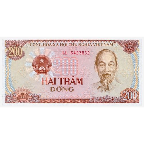 1987 Vietnam 200 Dong Banknote UNC