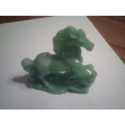 Figurine carved jade horse