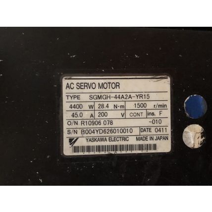 YASKAWA SGMGH-44A2A-YR15 AC SERVO MOTOR, 200 VAC, 1500 RPM,HI,AR