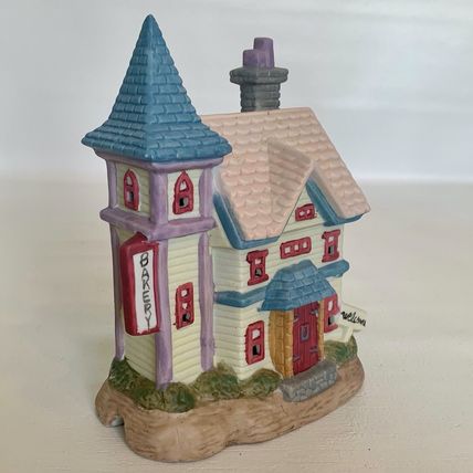 Easter Village Bunny House BAKERY Lightable Spring Decoration Bunny Figurine VTG