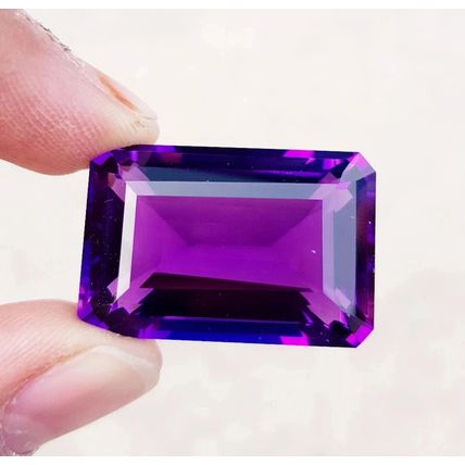 Vibrant 52.0 Ct Natural Amethyst Gemstone Perfect for Crafting Unique Jewelry