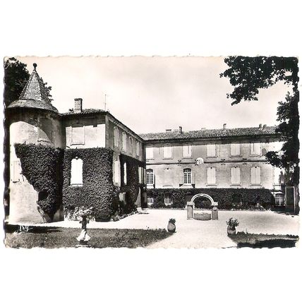 13 - LAMBESC - CHATEAU BAS
