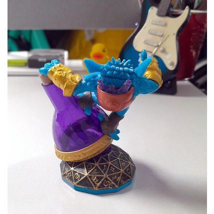 SKYLANDERS : SUPER GULP POP FIZZ : SWAP FORCE FIGURE