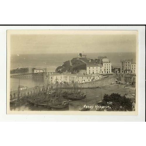 Wales TENBY Harbour & Fishing Boats Postcard (27)