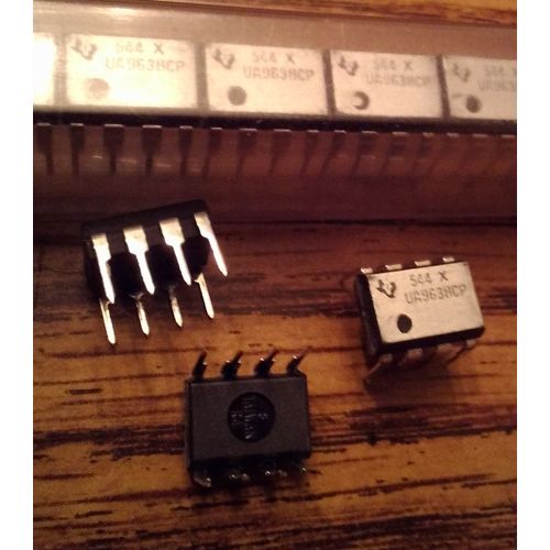Lot of 85: Texas Instruments UA9638CP