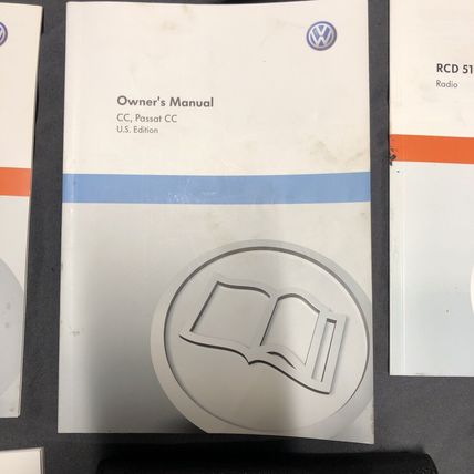 VW VOLKSWAGEN CC OWNERS MANUAL WITH CASE AND LITERATURE OEM