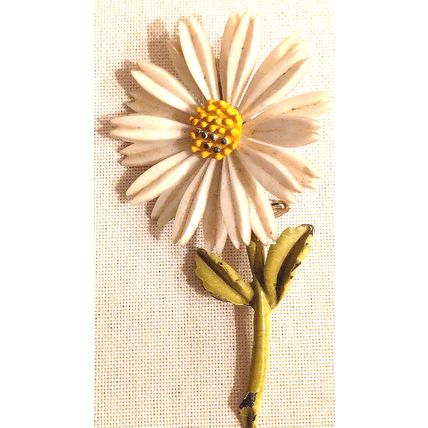 Vintage Easter Bunnies & Daisy Spring Flower Pin Lot of 2 Jacket Coat Pins