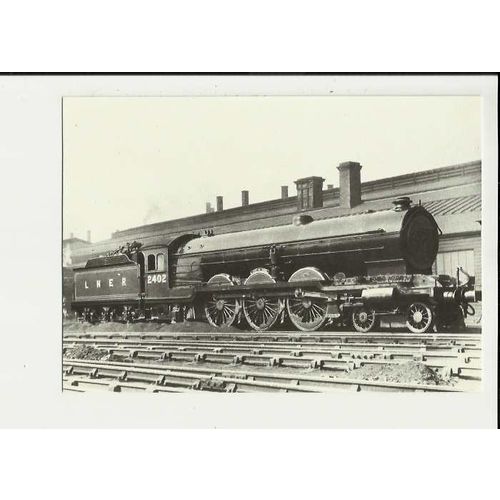 Railway LNER 4-6-2 2402 Postcard by Dixon (KME/23308)