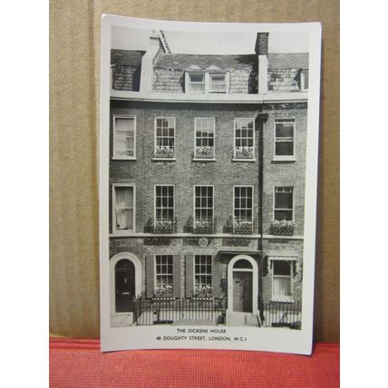 THE DICKENS HOUSE, DOUGHTY STREET, LONDON unused vintage postcard dated 1965 /