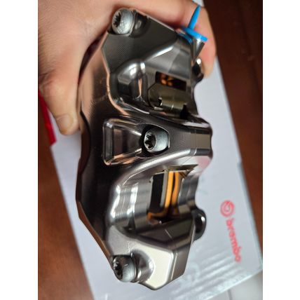 Brembo GP4 - RX Front billet Racing Brake Calipers 100mm BMW KTM Ducati Aprilia