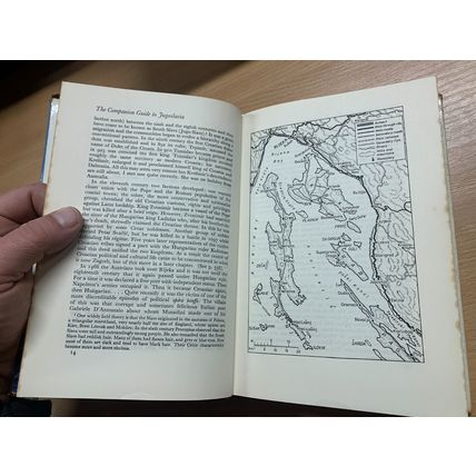 1968 "THE COMPANION GUIDE TO JUGOSLAVIA" TRAVEL VINTAGE HARDBACK BOOK (P5)