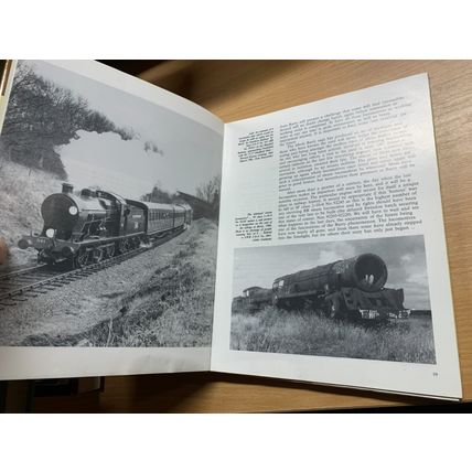 1987 1ST ED "THE BARRY LOCOMOTIVE PHENOMENON" TRAINS LARGE HARDBACK BOOK (P6)