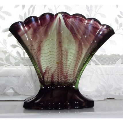 Davidson Art Deco Topaz Briar Cloud Glass Fan Vase.