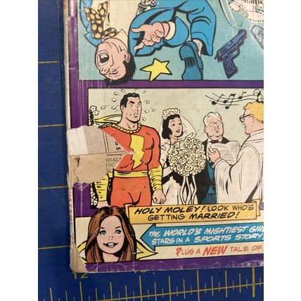 Shazam 17 VG- DC Comic 1975 100 pages ghost