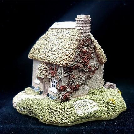 Lilliput Lane Otter Reach Thatched Cottage Collectable Vintage Ornament