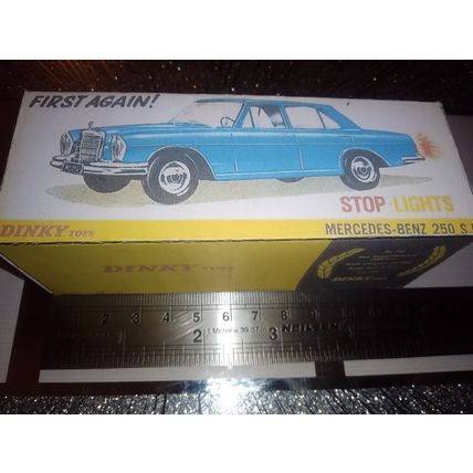 Dinky - 160 Mercedes 250 SE Repro / Copy / Replica Box