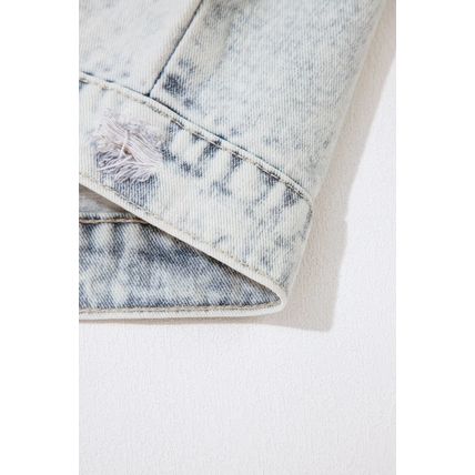 Beau Blue Light Wash Buttoned Chest Pocket Puff Sleeve Denim Jacket