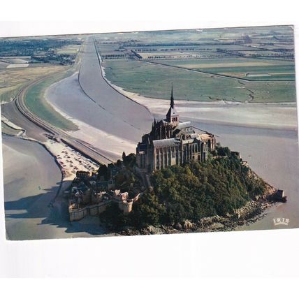 Mont Saint Michel France postcard unused crease