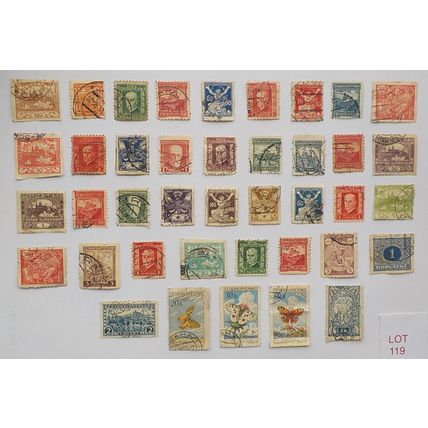 CZECHOSLOVAKIA STAMPS - VARIOUS DENOMINATIONS. LOT 119. (see description)