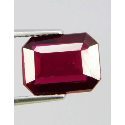 4.15 Ct Natural Pink Red Raspberry Rhodolite Garnet Emerald Gemstone