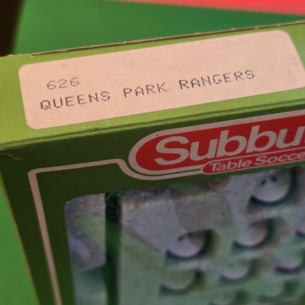 Subbuteo lw team NO 626 QUEENS PARK RANGERS COMPLETE SET IN CORRECT LABEL BOX