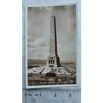 1958 postcard War Memorial,Olivers Mount Scarborough
