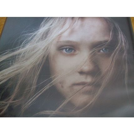 Les Miserables DVD Jackman Crowe Hathaway Seyfried Redmayne Bonham Cohen *SEALED